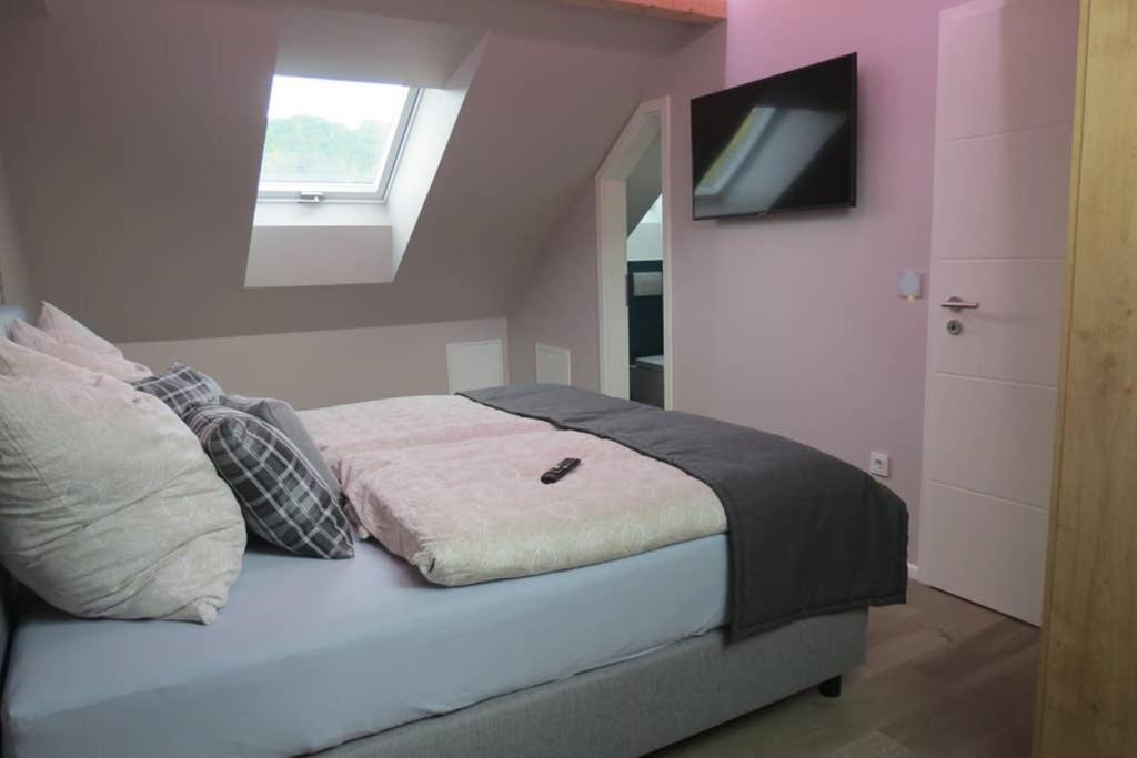 Ferienwohnung 'Burgblick' Wertheim Extérieur photo